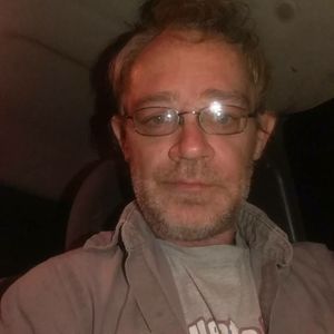 Meet your Posher, Troy